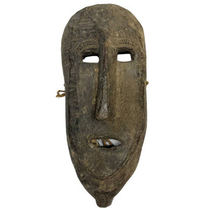 Wanddekoration Antike nepalesische Holzmaske mit Muscheleinlagen und Originalseilen