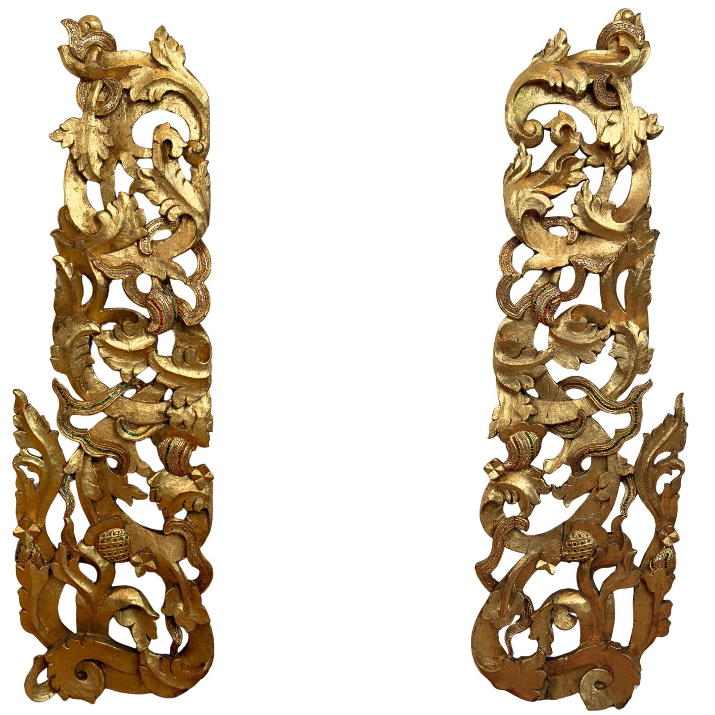 Monumentaler burmesischer Tempelgiebel-Ensemble (5-teilig, ca. 200 cm hoch) – Mandalay-Stil (ca. 1900)