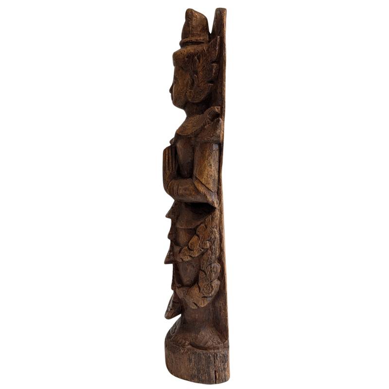 Burmesische Nat-Figur Thagyamin – Tempelstatue aus Holz, 19. Jahrhundert