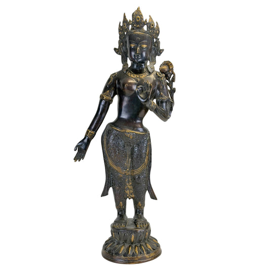 Antike grüne Tara aus Bronze aus dem Kathmandu-Tal, Vorderansicht mit originaler Feuervergoldung und schwarzer Newar-Patina.