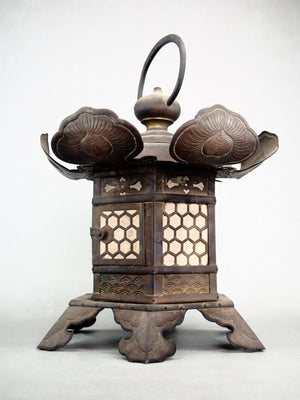 Antike japanische Bronze-Tempellaterne (Tsuru-doro) in Museumsqualität – ca. 1875