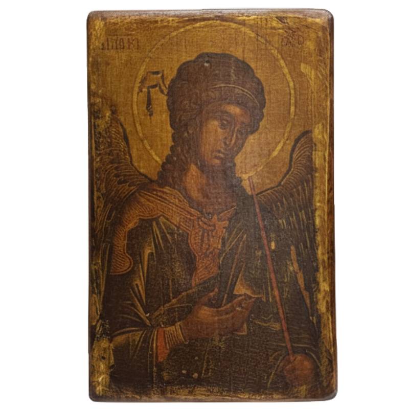 Antieke Russische icoon van de Aartsengel Michaël, handgeschilderd op hout, 19e eeuw.