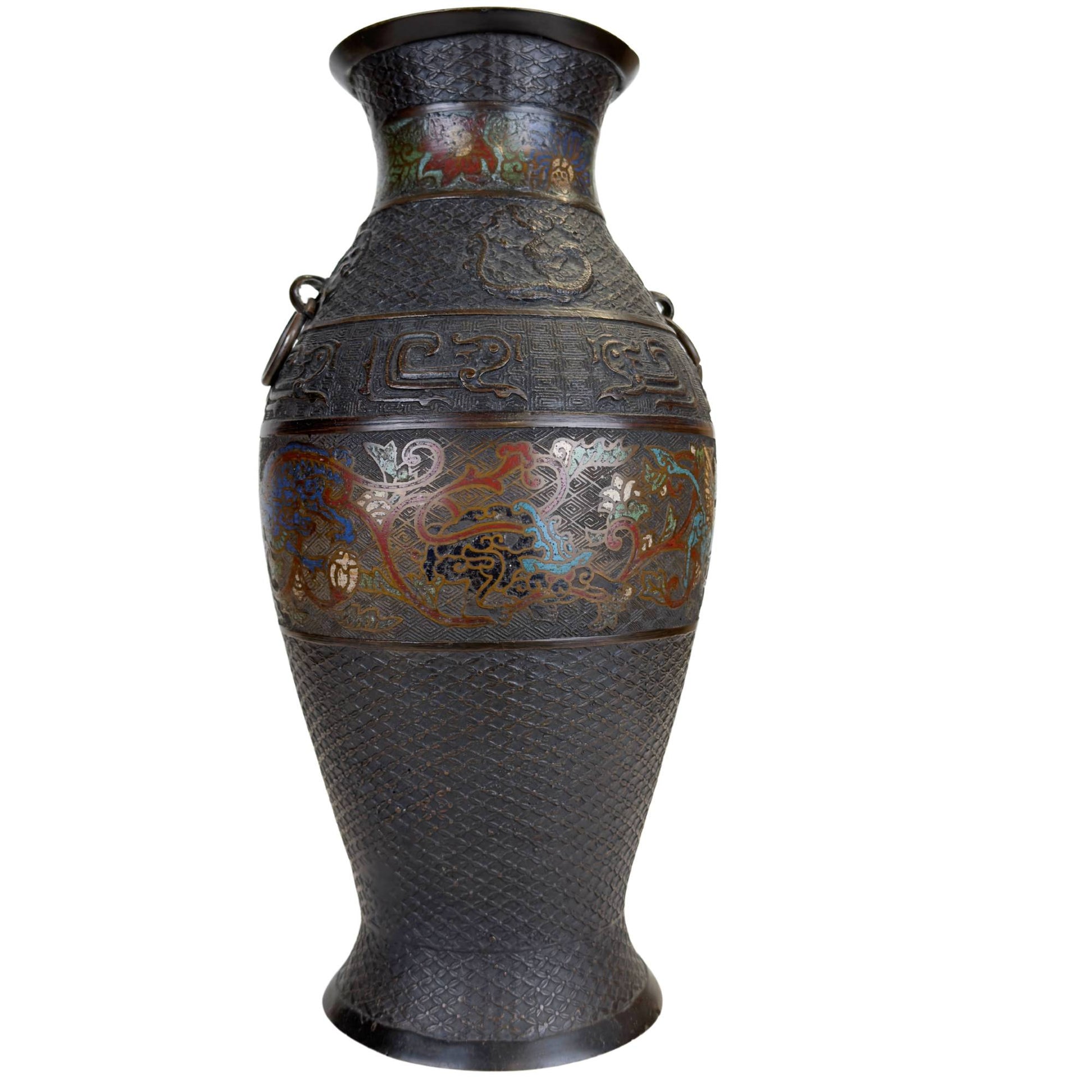 Grote Japanse bronzen vaas met champlevé emaille, donkere patina en decoratieve band met Oost-Aziatische fabeldieren