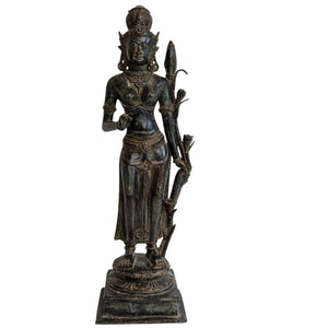 Lakshmi (Sri Devi) – Südindische Bronzestatue der Göttin, 17. Jahrhundert