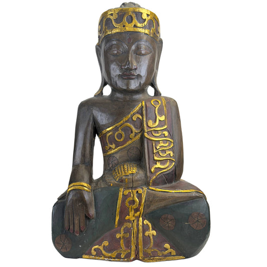 Vorderansicht des monumentalen, antiken balinesischen, handgeschnitzten Jina-Buddha aus Holz in Bhumisparsha-Mudra mit gekröntem Mukuta-Kopfschmuck.