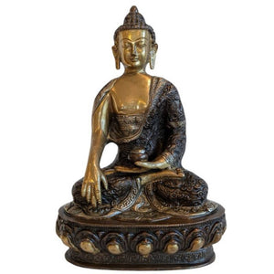 Nepalesische Ormolu-Bronze Shakyamuni, ca. 1850–1900