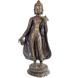 Der Lehrer des Mitgefühls – Große Bronzeskulptur des Stehenden Buddha – Nepal – 27,5 cm