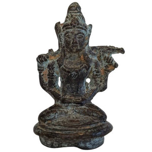Alte Bronzestatue von Vishnu